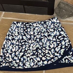 Lady Hagen Navy and White Floral Mini Skirt - golf skort